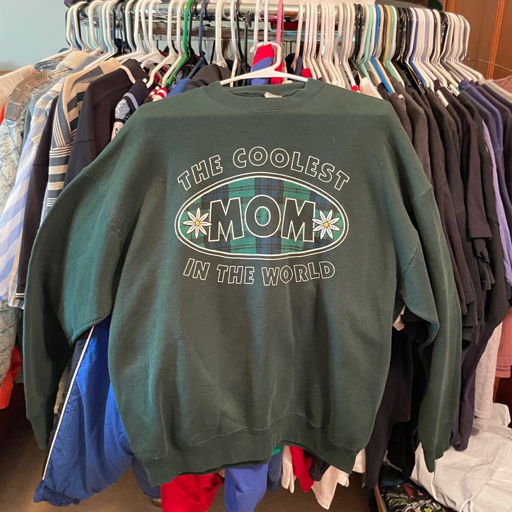 Vintage The Coolest Mom In The World Crewneck Size XL